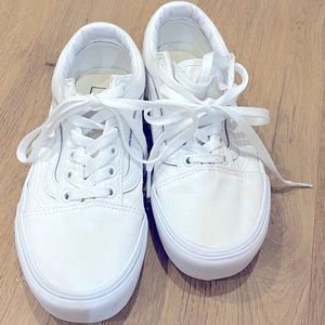 Vans Old Skool Platform Skate Shoe - white monochrome